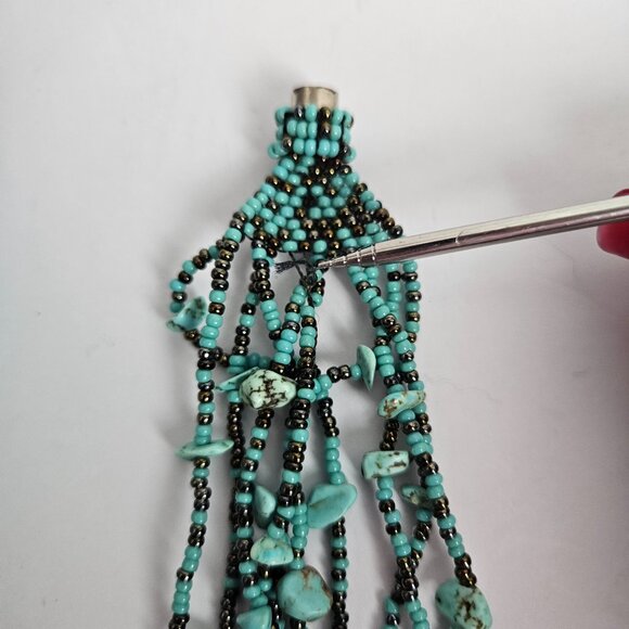 7" Turquoise Style Bead & Stone Bracelet w/ Magnetic Closure - Picture 6 of 12